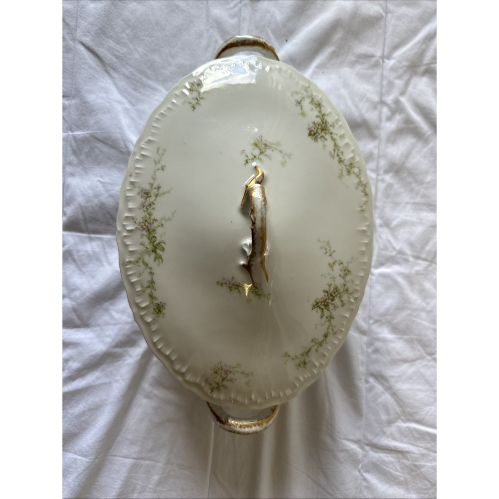 Haviland Limoges France Oval Covered Veg. Bowl Gold